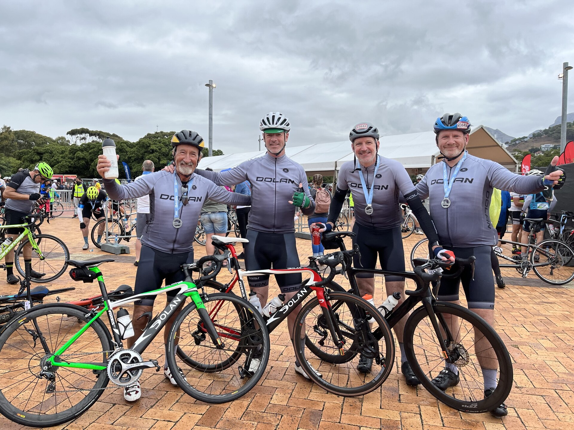 Cyclists on a Cape Town route