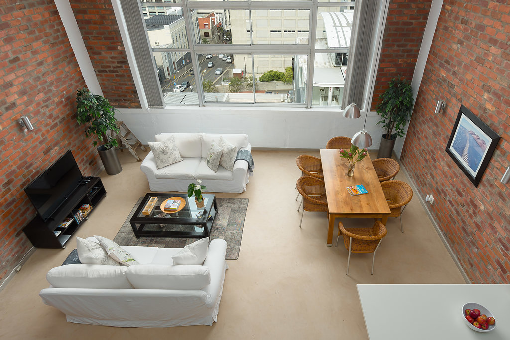 Amazing Loft with Stunning Table Mountain View - 45 Bloem Street - Photo 4