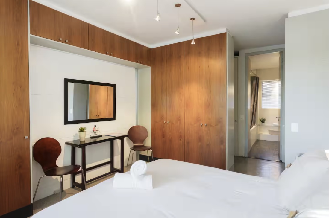 Very Comfortable Apartment Right Next to V&A Waterfront. - Cape Town - Photo 3