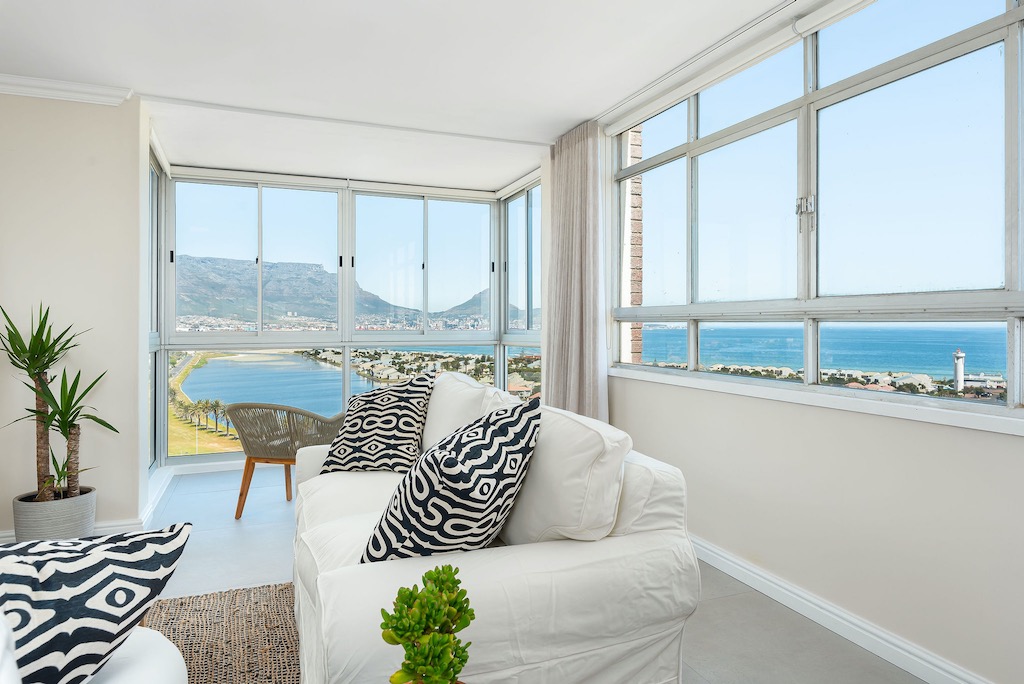 Amazing Ocean Views from Every Room. - Milnerton, Cape Town - Photo 4