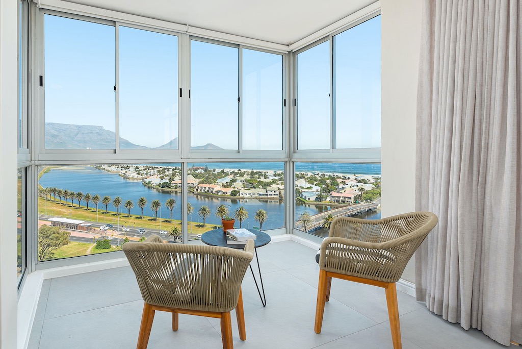 Amazing Ocean Views from Every Room. - Milnerton, Cape Town - Photo 6
