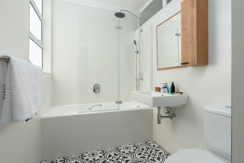 Amazing Ocean Views from Every Room. - Milnerton, Cape Town - Photo 8