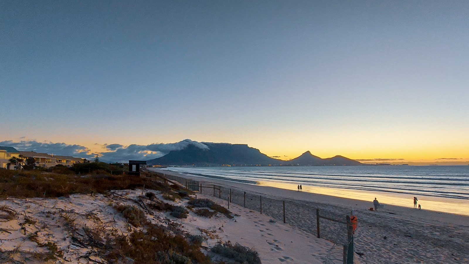Sunrise Run at Woodbridge Island: A Flat 5 km Loop Linking Lagoon, Bridges and Beach