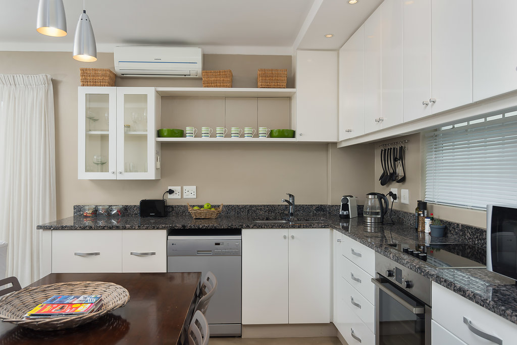 Apartment close to V&A Waterfront with Views. - Cape Town - Photo 3
