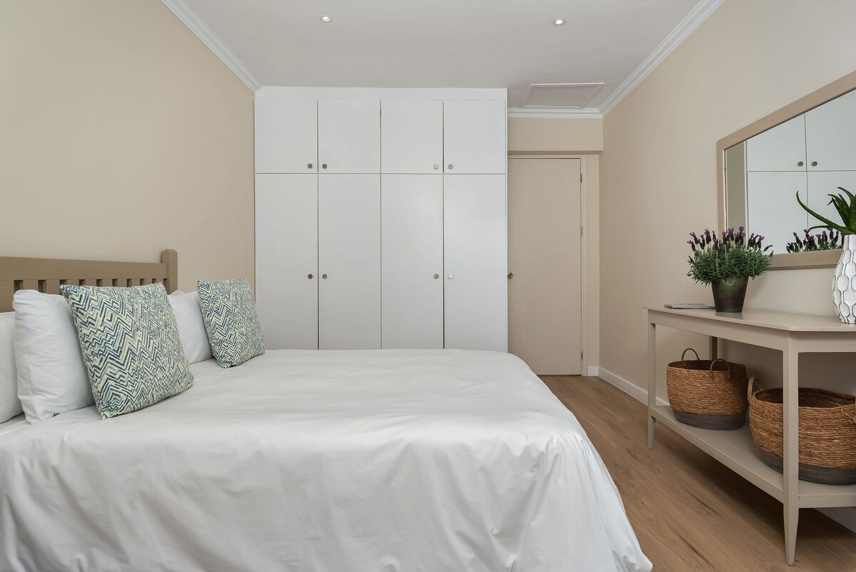 Walk to the V&A Waterfront from a Charming Apartment. - Cape Town - Photo 6