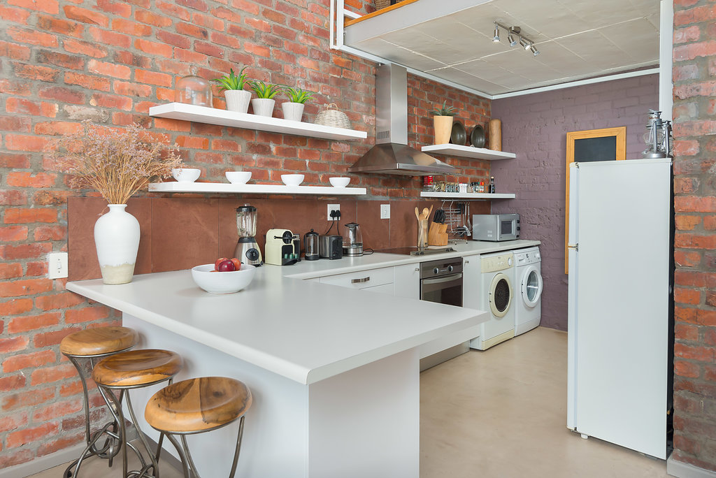 Amazing Loft with Stunning Table Mountain View - 45 Bloem Street - Photo 5