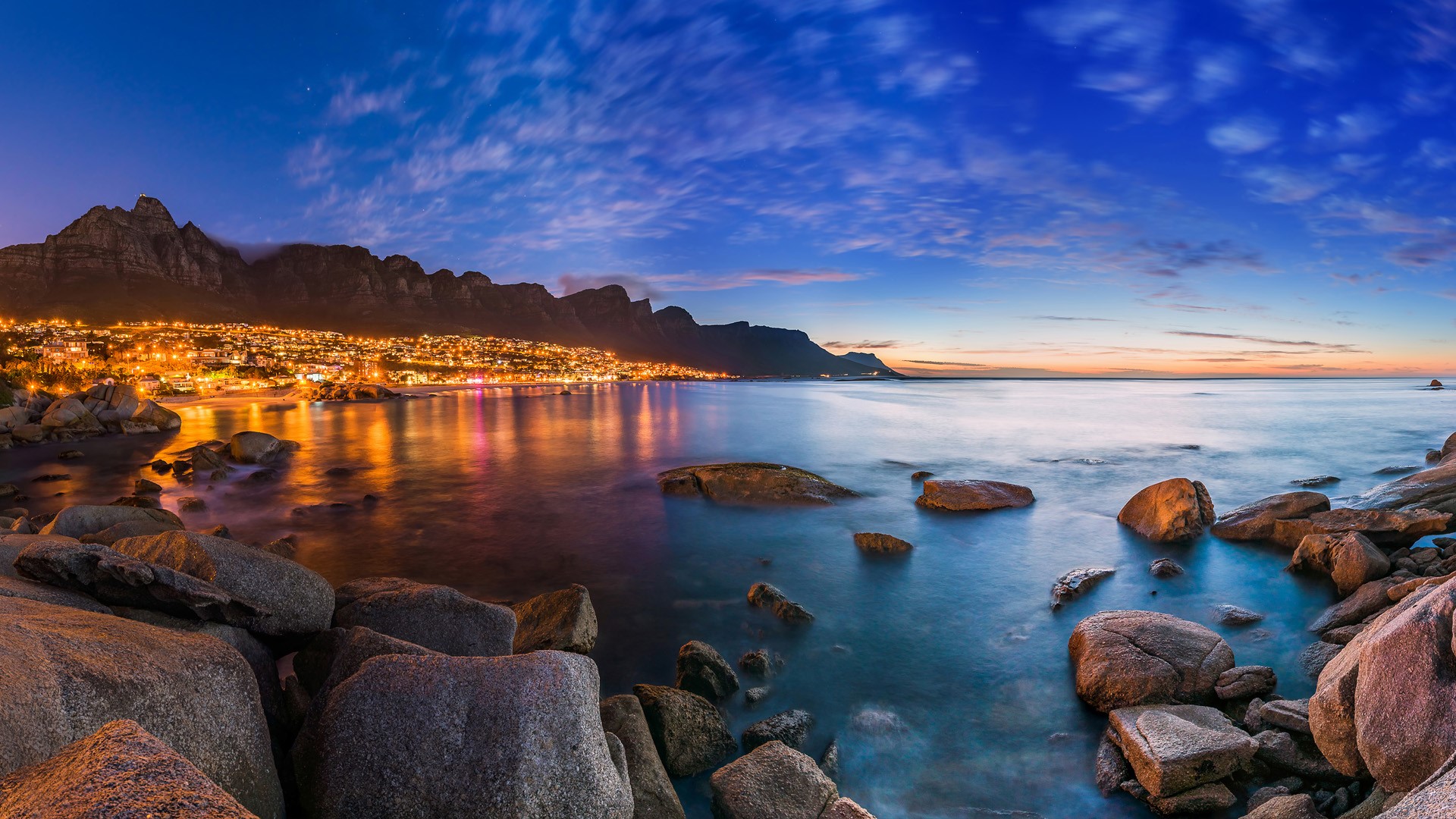 Sunsets Along the Twelve Apostles: Llandudno to Noordhoek